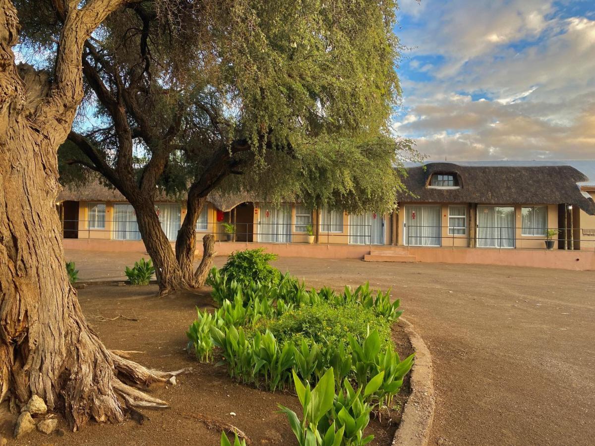 Schuetzenhaus Guesthouse Keetmanshoop Kültér fotó